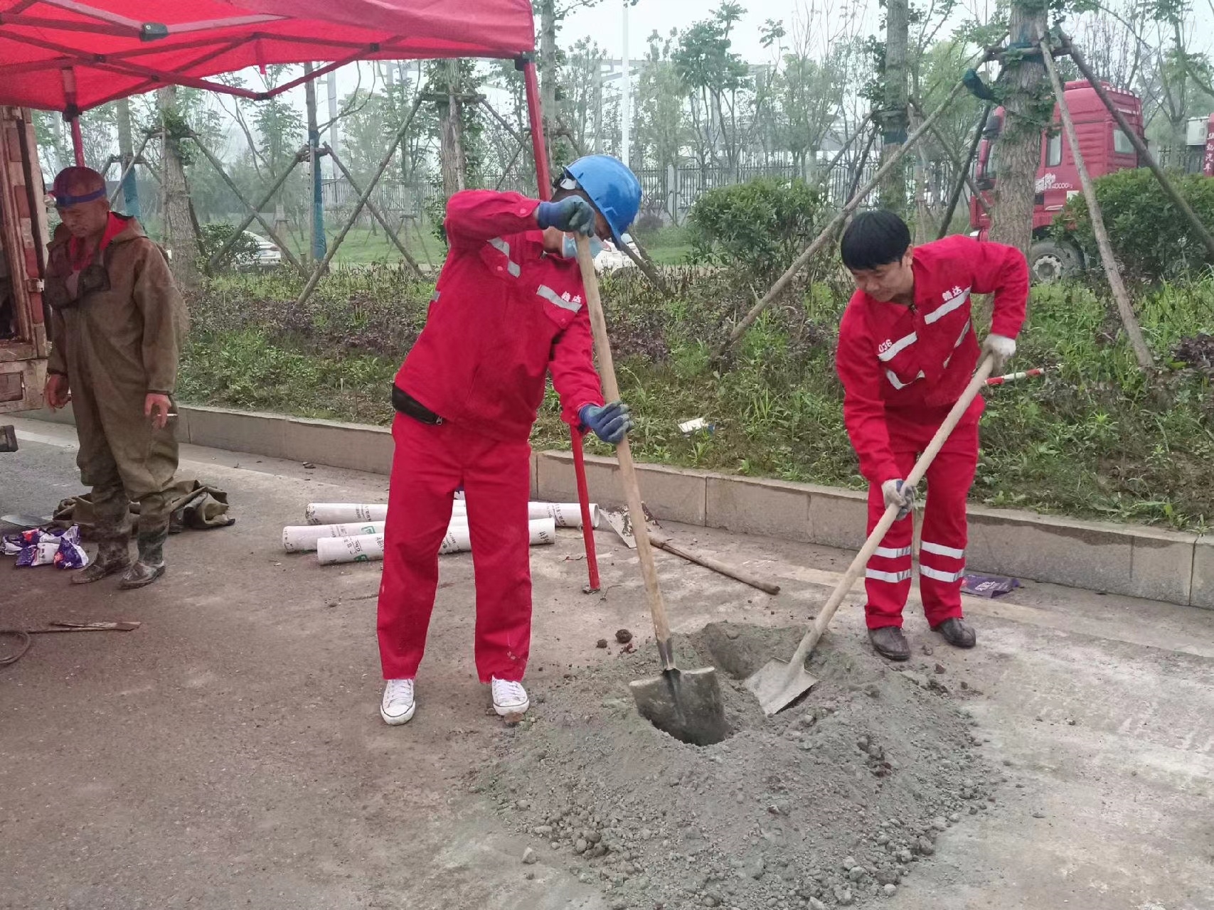 莒南管道疏通哪家好】及时进行市政管道清淤